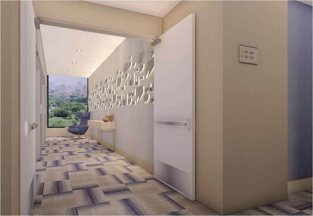 Hotel Hampton By Hilton Quito La Carolina Park Einrichtungen foto